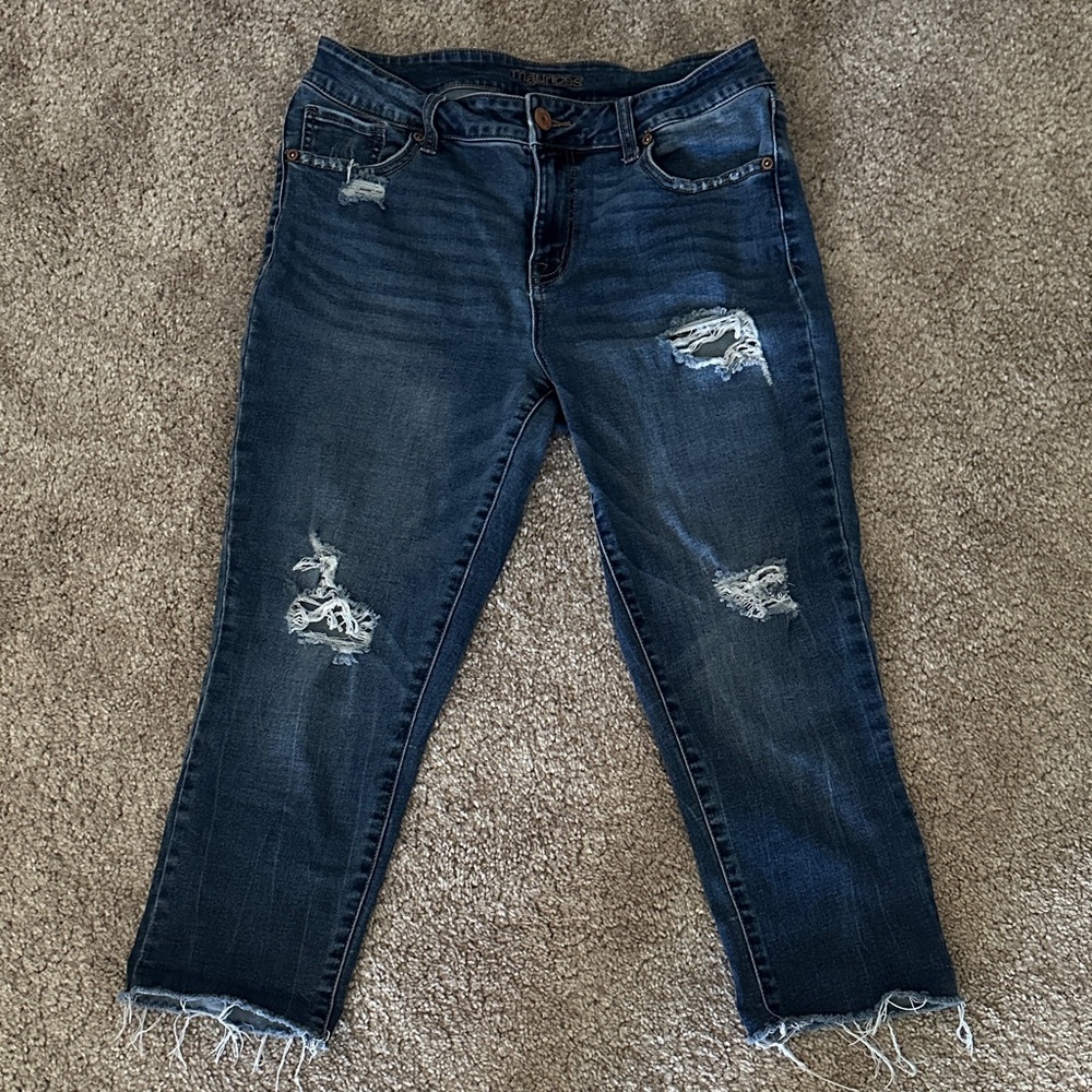 Dark Wash Distressed Women’s Jeans - Blue